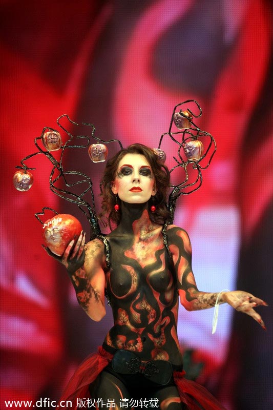 Art of body painting showcased in Russia