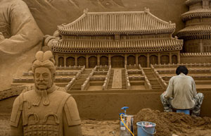 Sand sculptures take shape in East China