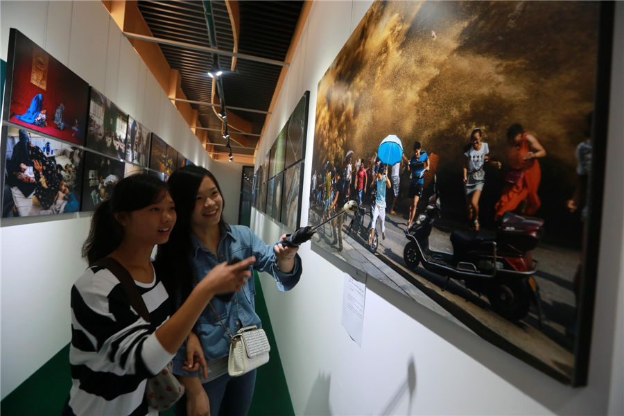 Winning photography works on display in Changsha