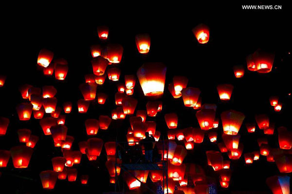 Pingxi sky lantern festival held in Taiwan