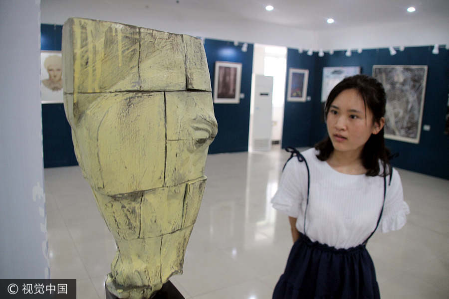 Chinese, Pakistani artists hold joint exhibition in Suzhou