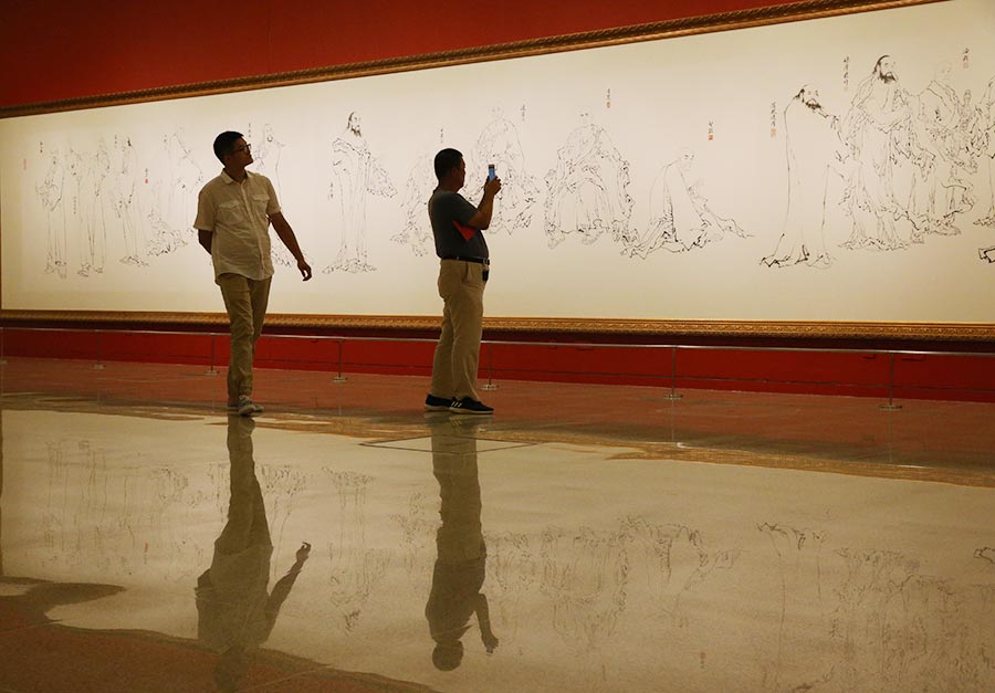 Fan Zeng's ink works on display at National Museum of China