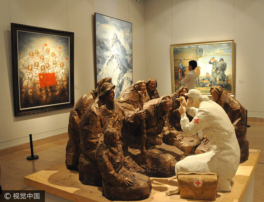 Art exhibition celebrates 90th anniversary of PLA's founding