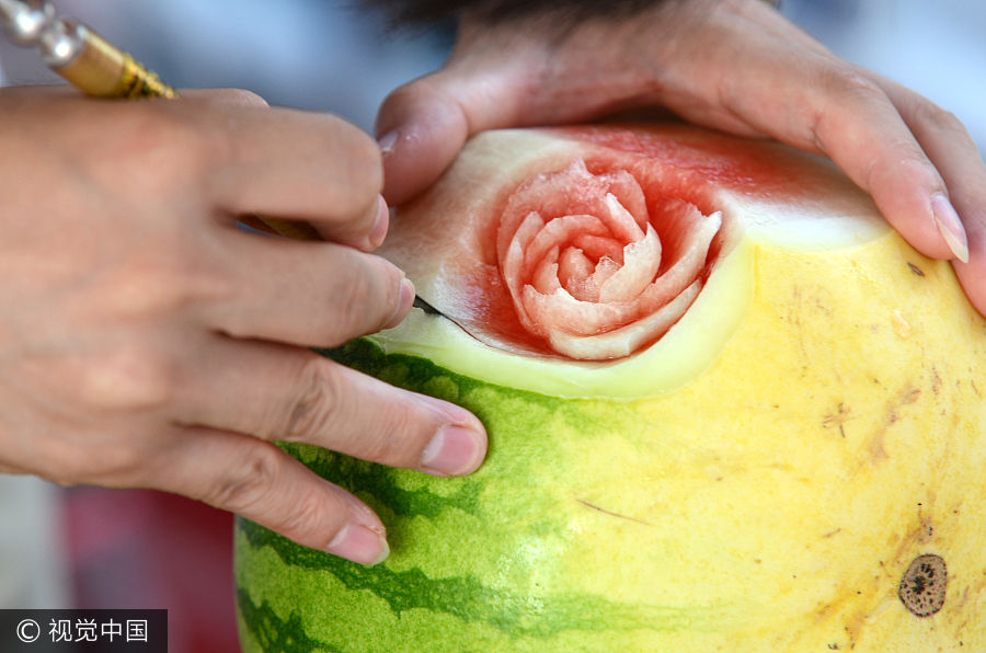 Vivid artworks created on watermelons