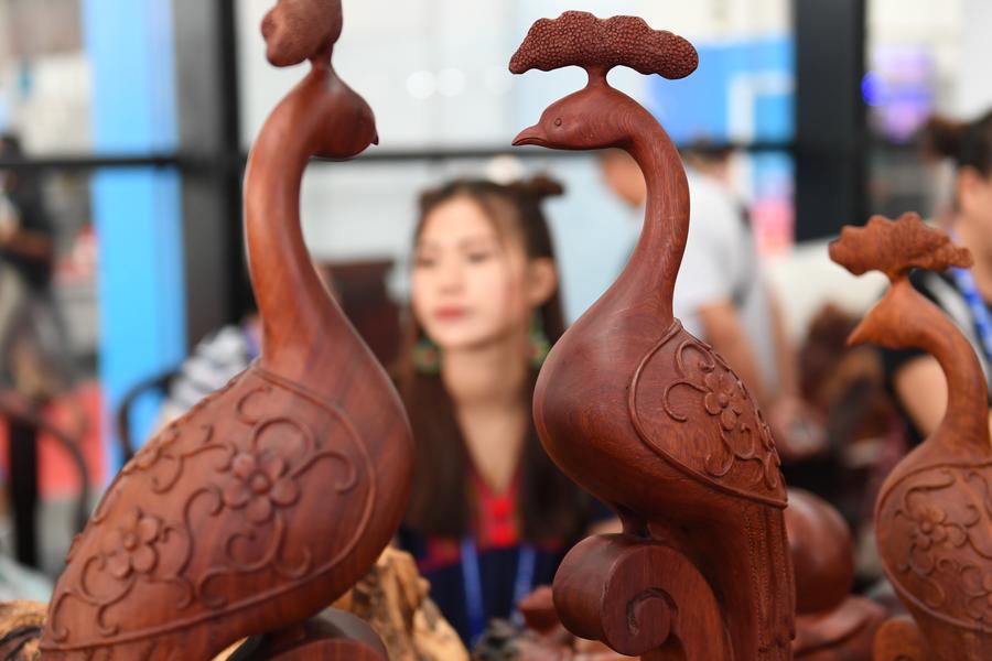 Artwares exhibited during 14th China-ASEAN Expo in Nanning