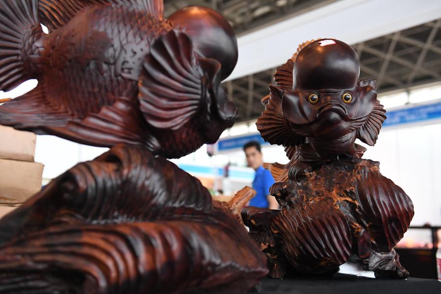 Artwares exhibited during 14th China-ASEAN Expo in Nanning