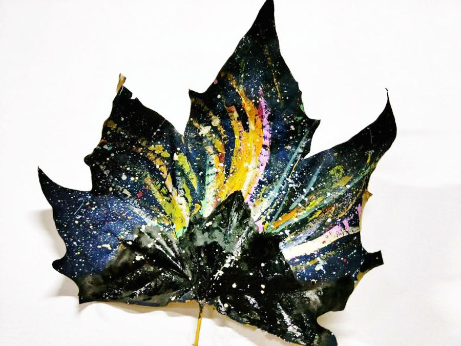 Transforming leaves into artwork
