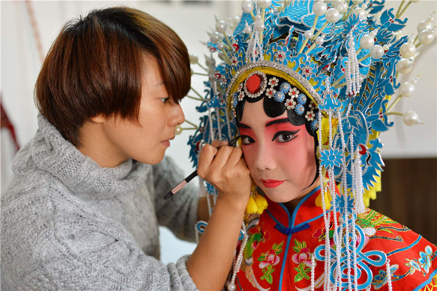 Peking Opera inherited in primary school