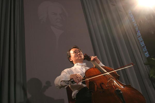 Wang Jian brings Bach Suites to town again