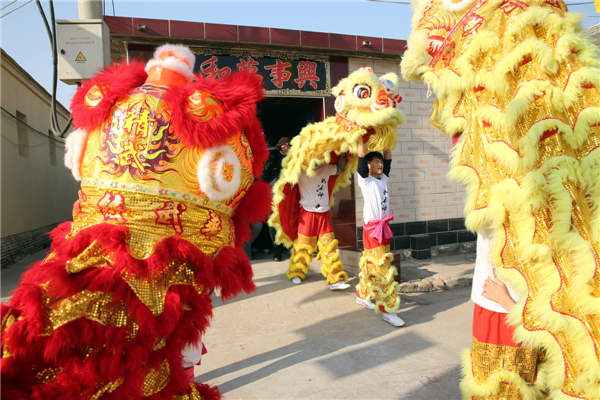 Cultural volunteer program gets underway in Beijing village
