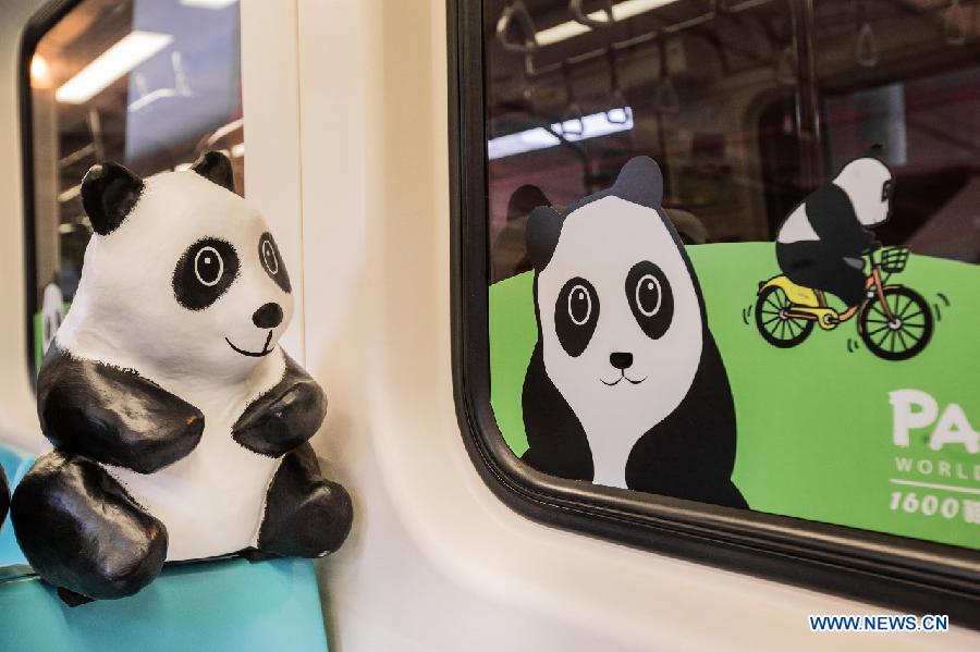 Paper pandas displayed in Taipei