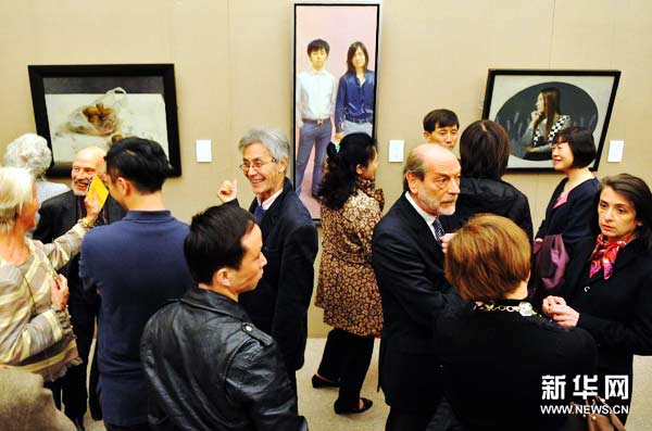 Sino-French oil painting exhibition kicks off in Paris