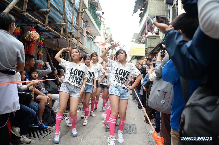 HK marks Cheung Chau Bun Festival