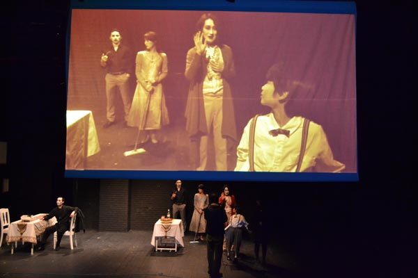 Multimedia play has charm of old movie