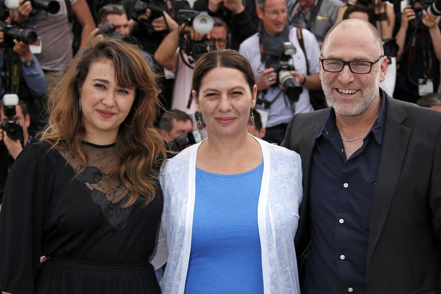 'Loin de Mon Pere' screens at Cannes