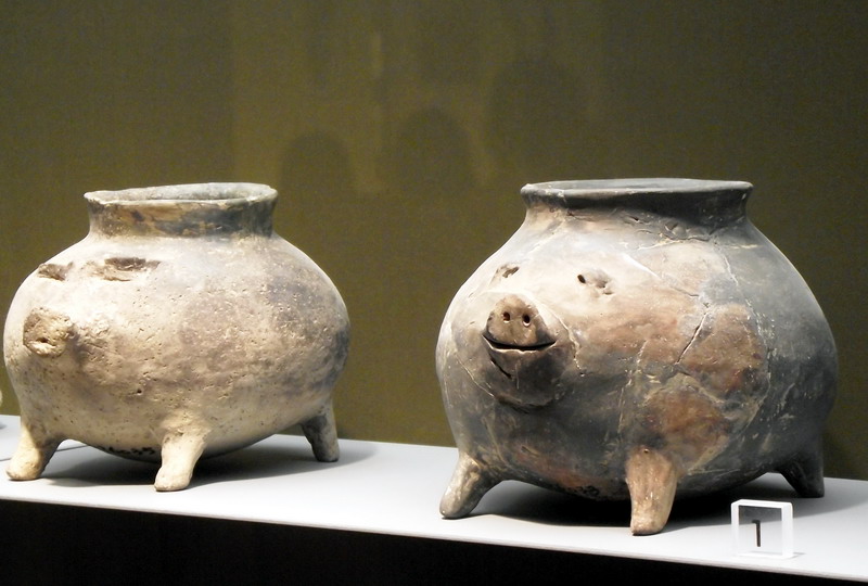 Adorable cultural relics on display in Nanjing