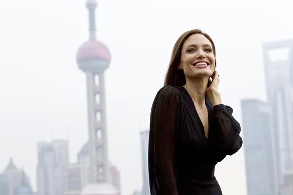 Angelina Jolie promotes 'Maleficient' in Shanghai