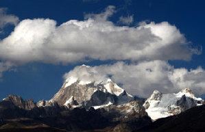 Exhibition of the Buddha held in Tibet