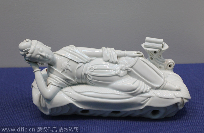 White porcelain from Dehua Kiln comes to Wuhan