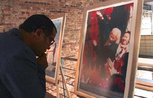 Photo exhibition featuring Chinese culture held in Lithuania