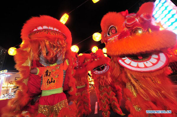 Singapore's Chinatown holds light up ceremony for Lunar New Year