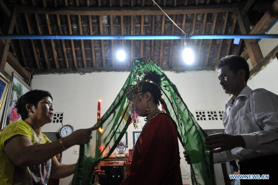 Traditional wedding of Benteng Chinese in Indonesia