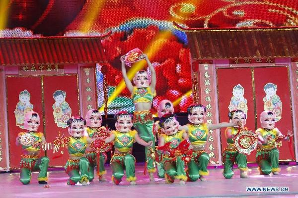 Spring Festival Night Show of Sino-Cambodia ties held in Phnom Penh