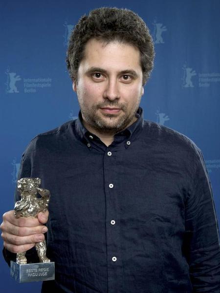 'Taxi' wins Golden Bear in 65th Berlinale