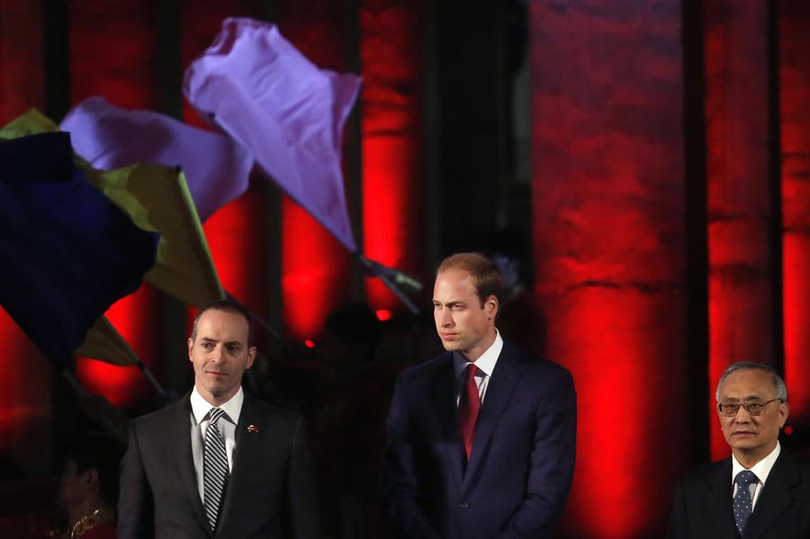 Prince William visits Forbidden City