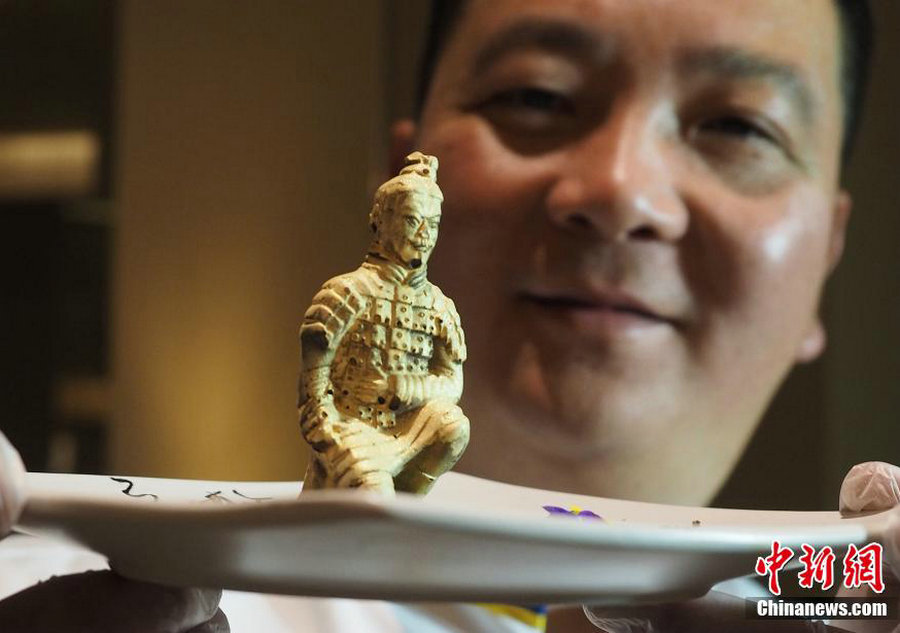 Eye-catching chocolate by Chinese chef in L.A.
