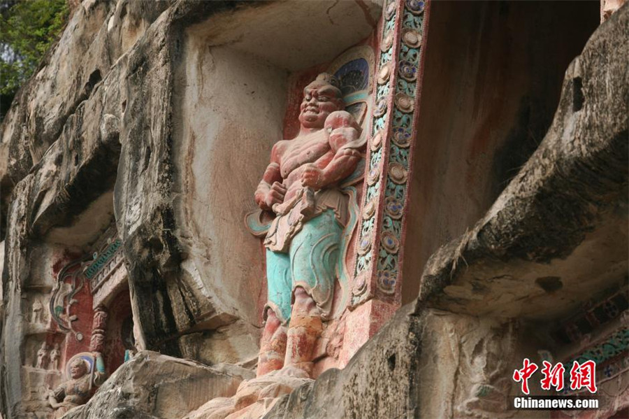 Marvelous thousand-yr-old cliff Buddha statues in SW China