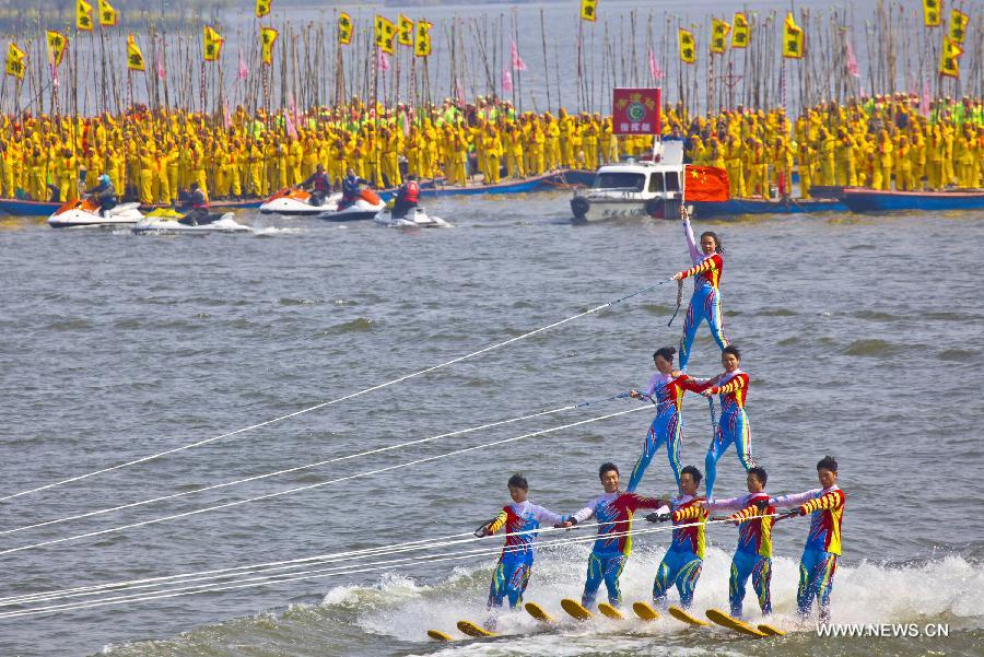 Qintong Boat Festival kicks off in Jiangsu