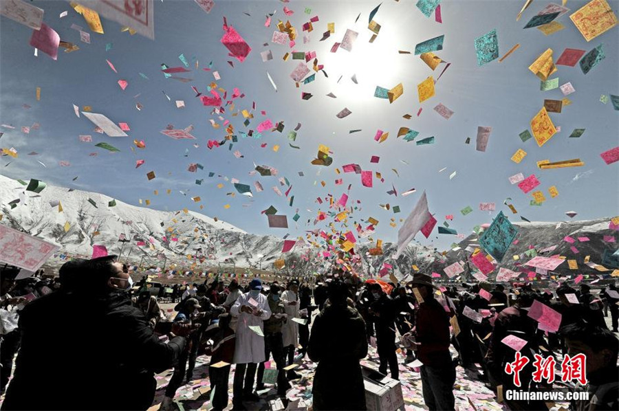 Tibetans celebrate 'Zanba Festival' in NW Qinghai
