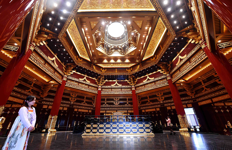 The Tian and Ming temples in Luoyang open to public
