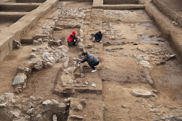 Discoveries offer fresh look at Silk Road history