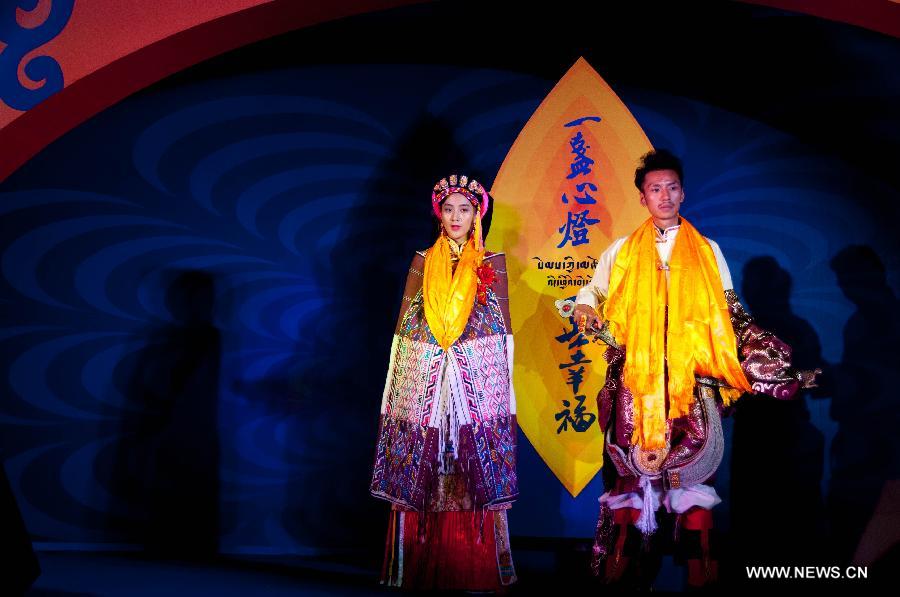 80's Tibetans' traditional wedding ceremony becomes a hit