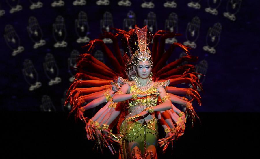 'Guanyin Buddha' performed in 4th China Xinjiang Int'l Dance Festival