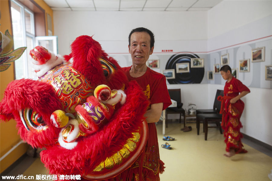 Three generations keep traditional lion dance alive