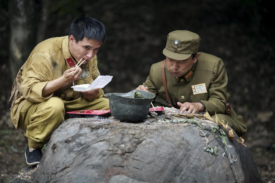 Behind the scenes of a Chinese war drama