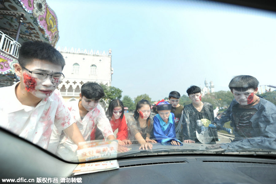 'Walking dead' in gloomy park before Halloween