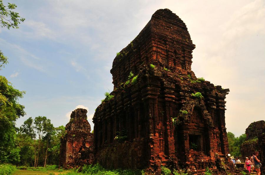 A glimpse of world heritage sites in Vietnam