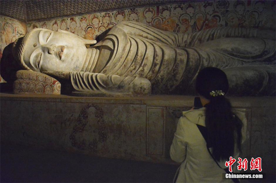 Exhibition of Dunhuang art held in Shanghai