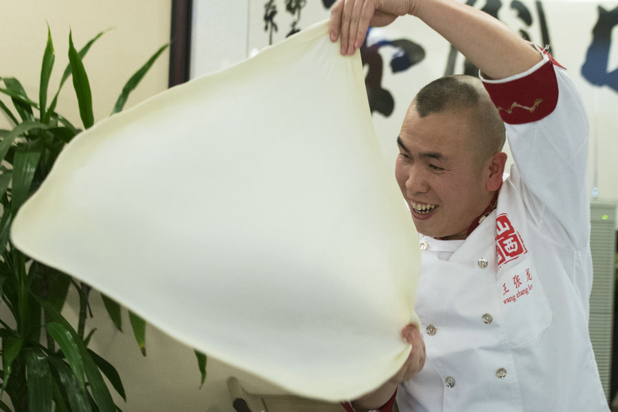 Chinese culture bloomed around the world in 2015