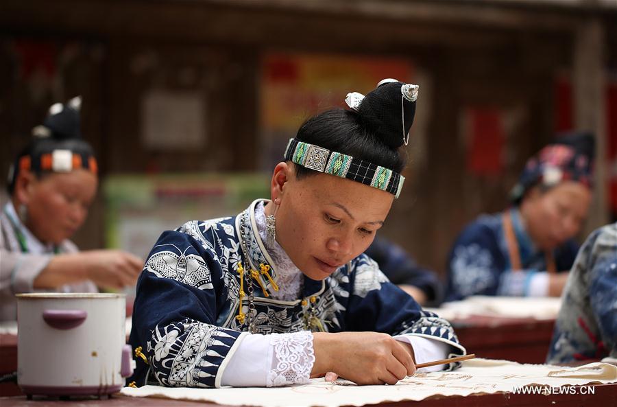 Women of Miao ethnic group celebrate Women's Day in SW China