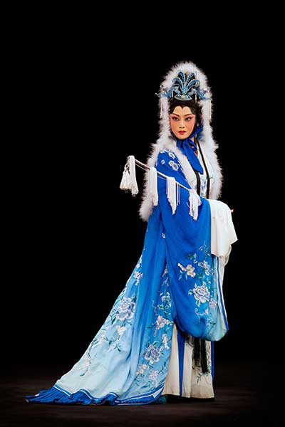 Festival gives voice to promotion of Chinese opera