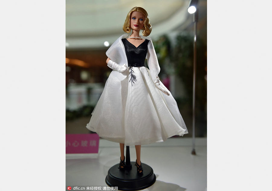 Barbie exhibit in Beijing proves 'Style Must Go On'