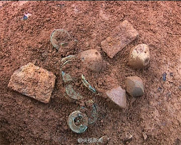 2,000-years-old tomb found in S China