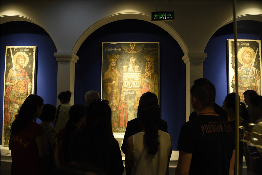 Romanian treasures showcased in Chengdu