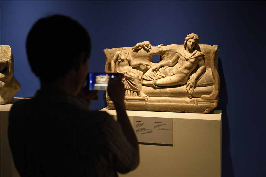 Romanian treasures showcased in Chengdu