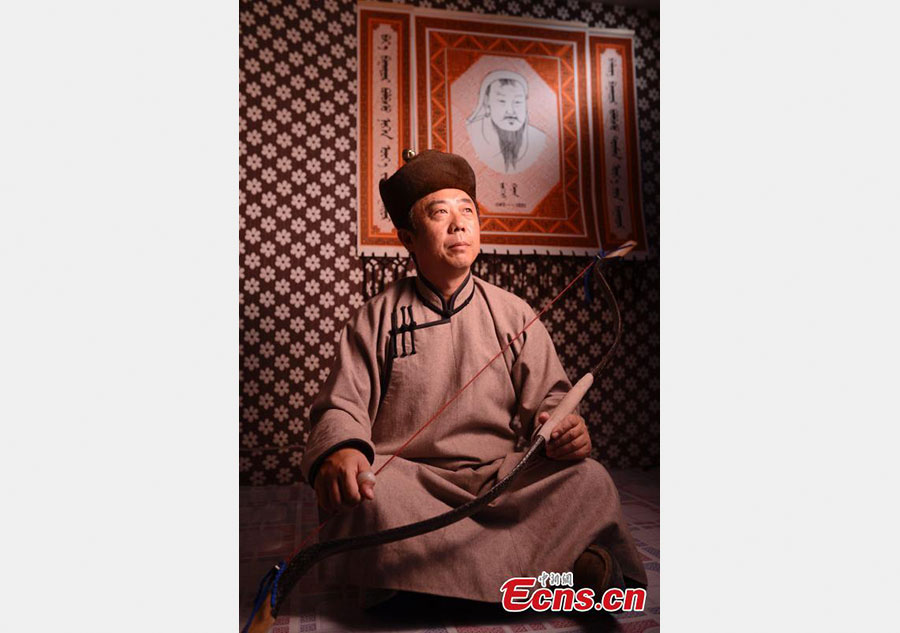 Two decades of bow making for Mongolian craftsman